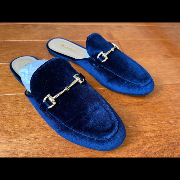 NWT Slip On Wanted Frankie Women's Navy Mule Flats Loafers All Sizes - Picture 2 of 8